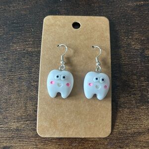 Cute Tooth Earrings for Dentist